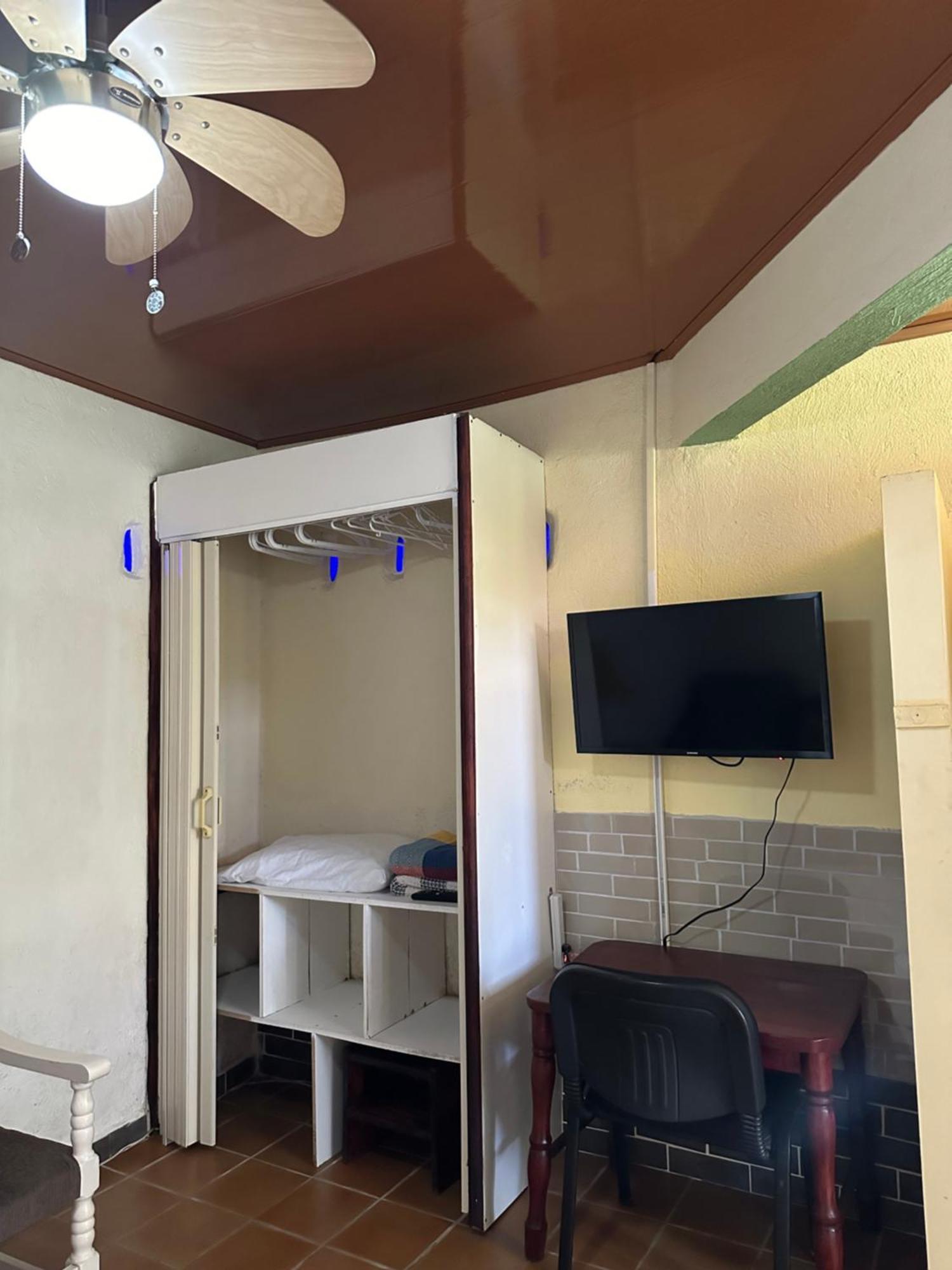 Owl House Hotel Piedades Luaran gambar